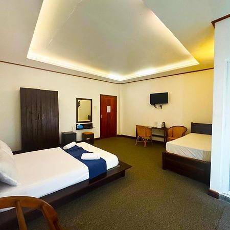 Nico Lagoon Hotel Negombo Exterior foto